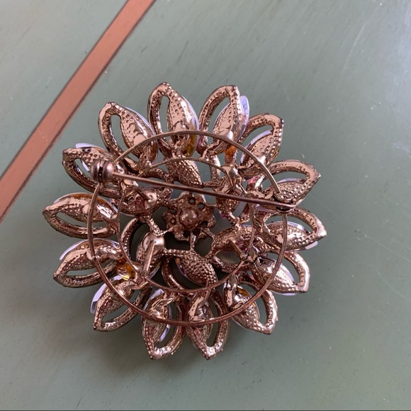 Express Pink Embellished Flower Brooch - Picture 2 of 2